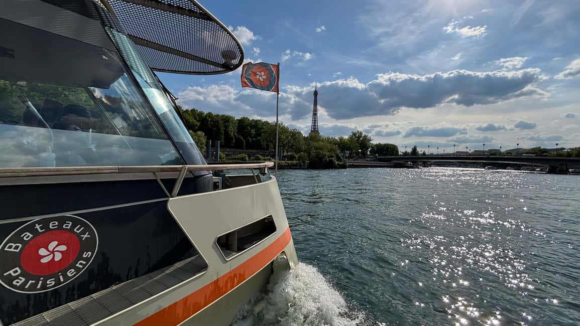 Paris: Illuminations River Cruise with Audio Commentary - Top Deck vs Inside: Photos, Weather, and Crowd Comfort