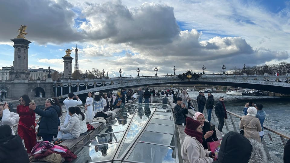 Paris: Illuminations River Cruise with Audio Commentary - Should You Book This Seine Illuminations Cruise?