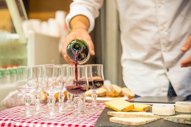 Paris Le Marais District Original Food and Wine Tasting Tour - Why Le Marais fits a food-and-wine walking tour so well