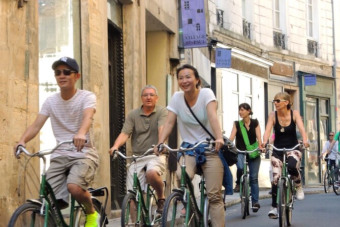 Paris Local Districts and Stories Off the Beaten Track Guided Bike Tour - Hotel de Ville as a Close-Up Starter Point