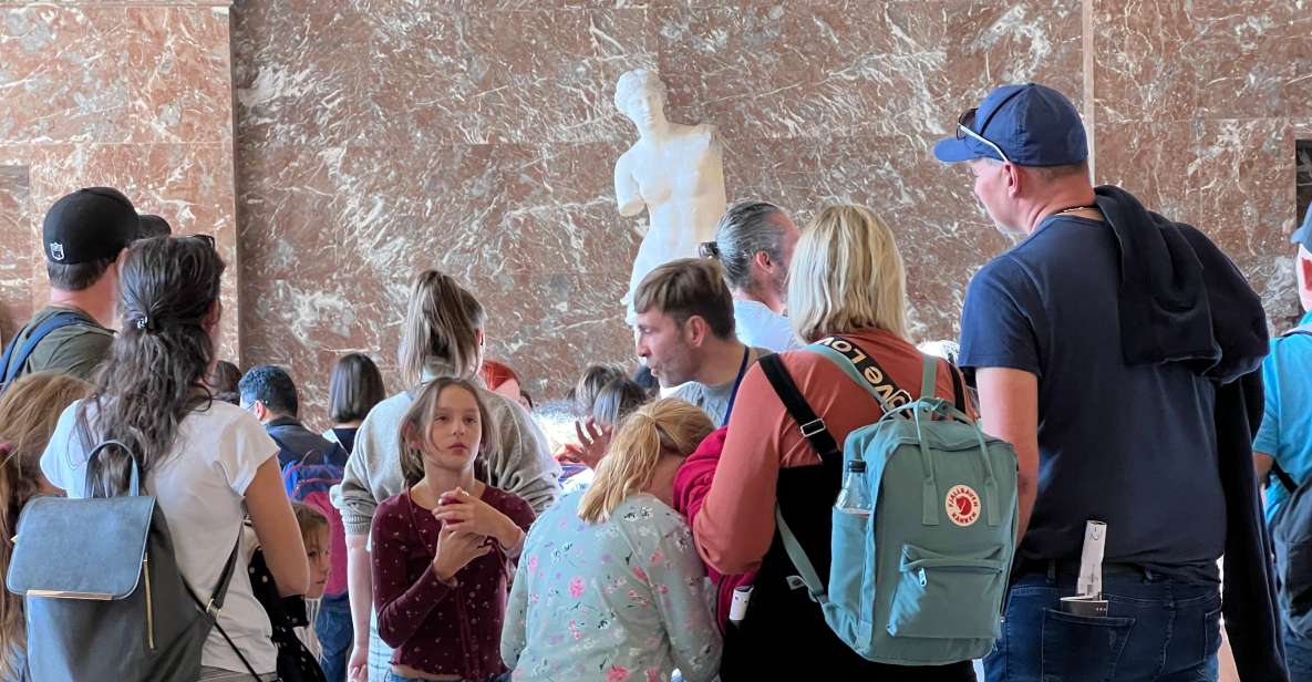 Paris Louvre: 2-Hour Private Tour for Groups or Families - Beyond the Headlines: How the Big Works Land in 2 Hours