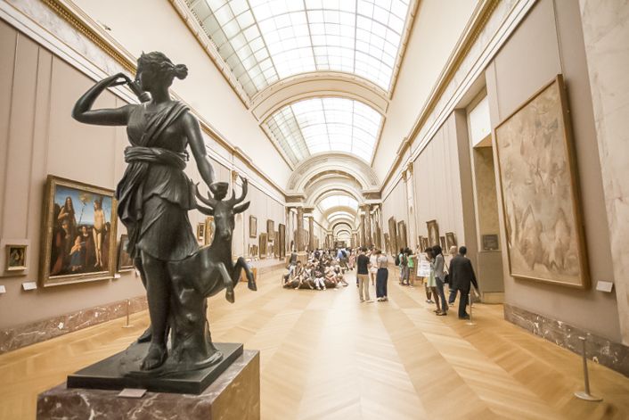Paris Louvre: 2-Hour Private Tour for Groups or Families - Family-Friendly Pace: Children’s Guide Techniques That Work