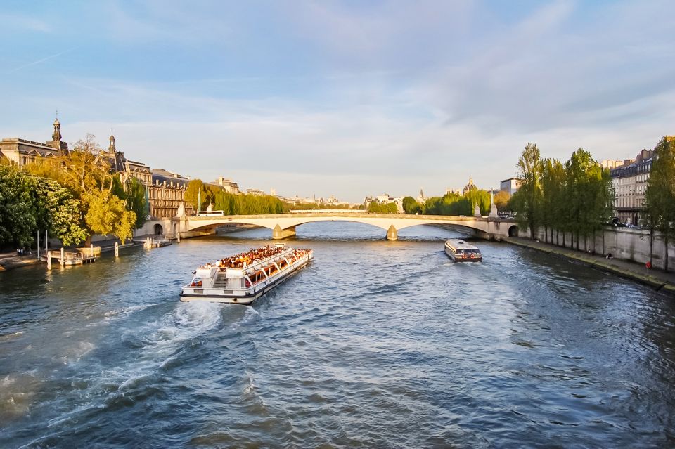 Paris: Louvre Guided Tour with Reserved Access & Boat Cruise - How This Louvre + Seine Pairing Actually Saves Your Energy
