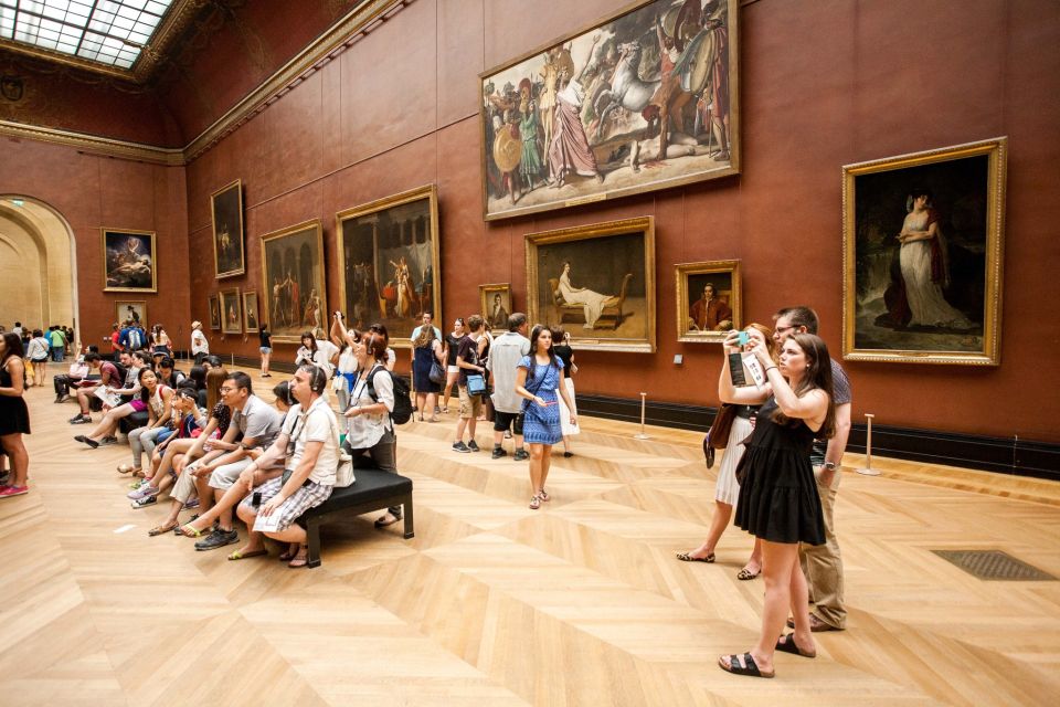 Paris: Louvre Museum Guided Tour - Pace, stairs, and physical limits you should know