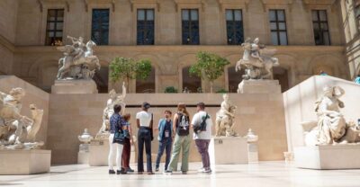 Paris: Louvre Museum Highlights and Mona Lisa Tour - Meeting at Arc du Carrousel: starting before you get stuck
