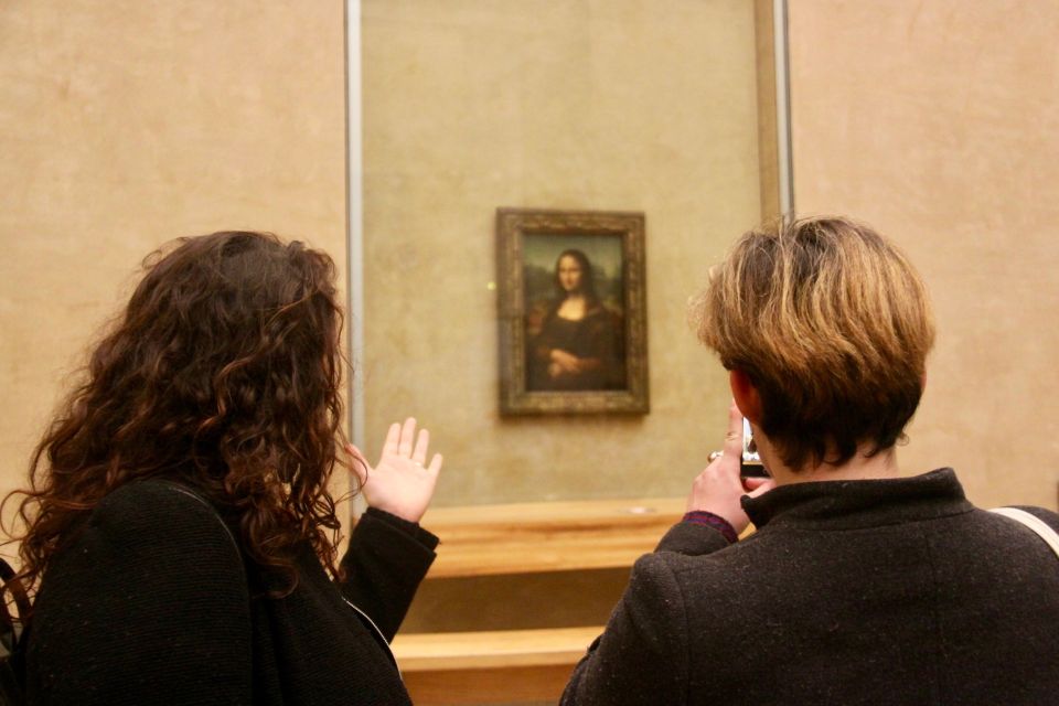 Paris: Louvre Museum Highlights and Mona Lisa Tour - Venus de Milo and Winged Victory: the stops that actually teach you how to look