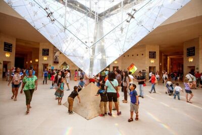 Paris: Louvre Museum Tour Mona Lisa & Iconic Masterpieces - Meeting at Kiosque des Noctambules instead of the Louvre entrance