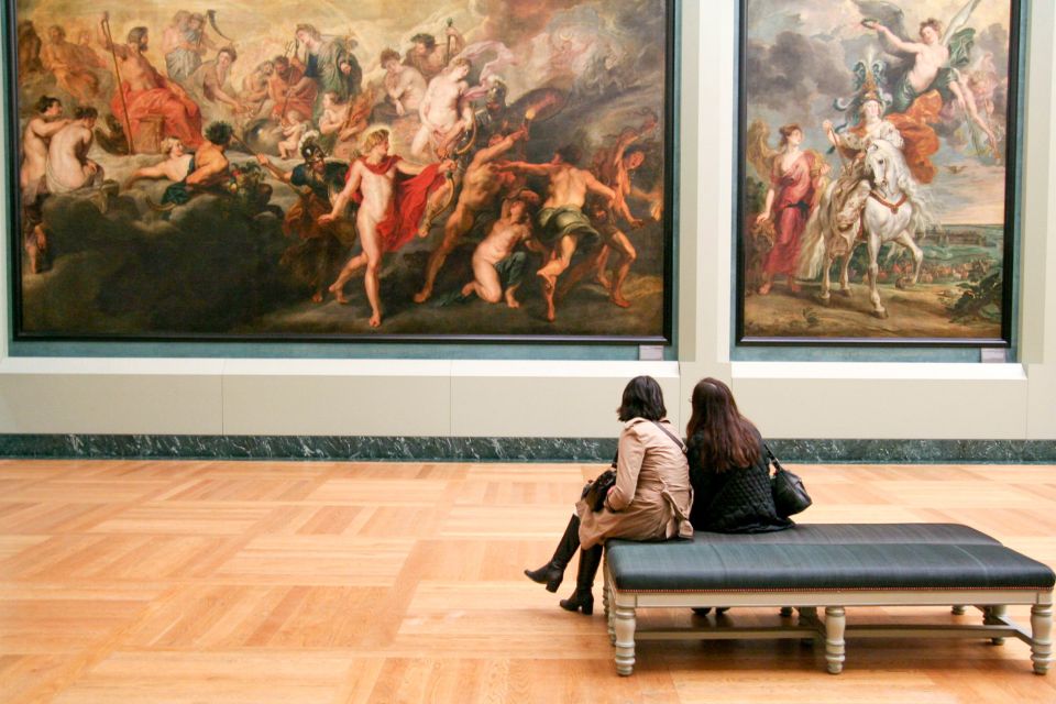 Paris: Louvre Reserved Ticket and River Cruise Combo - Inside the Louvre at Your Own Pace (Without Getting Lost)