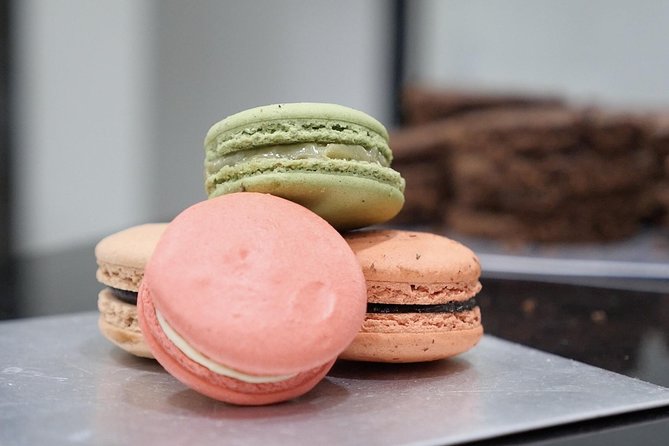Paris Montmartre Food Tour - A Full French Meal by Do Eat Better - What the walking is like (and how to enjoy it)