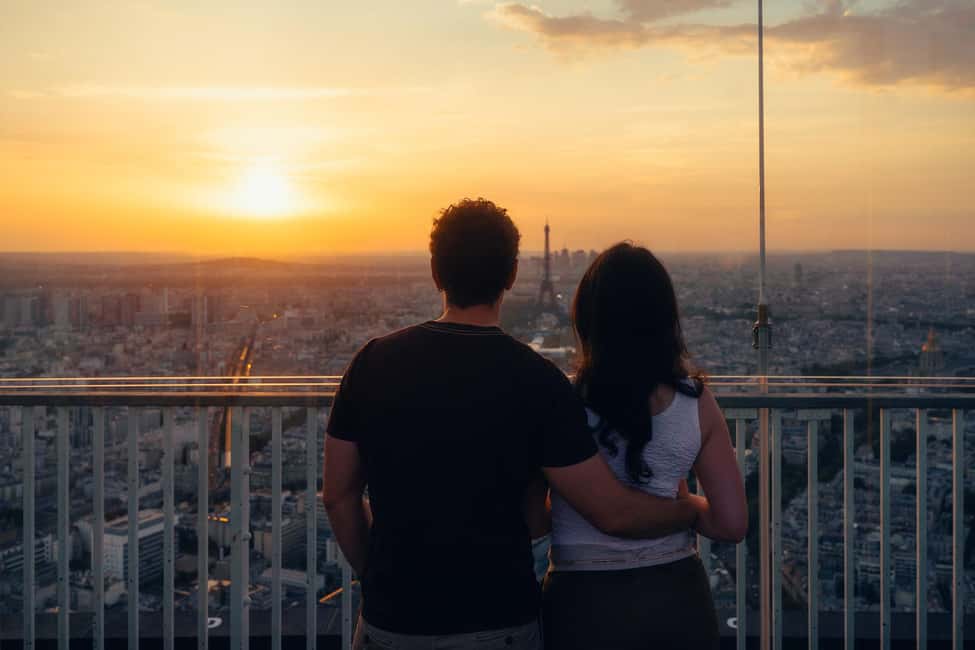 Paris: Montparnasse Tower Observation Deck Entry Ticket - Panoramart (Apr 3–Oct 31, 2025): Art on the Glass Walls