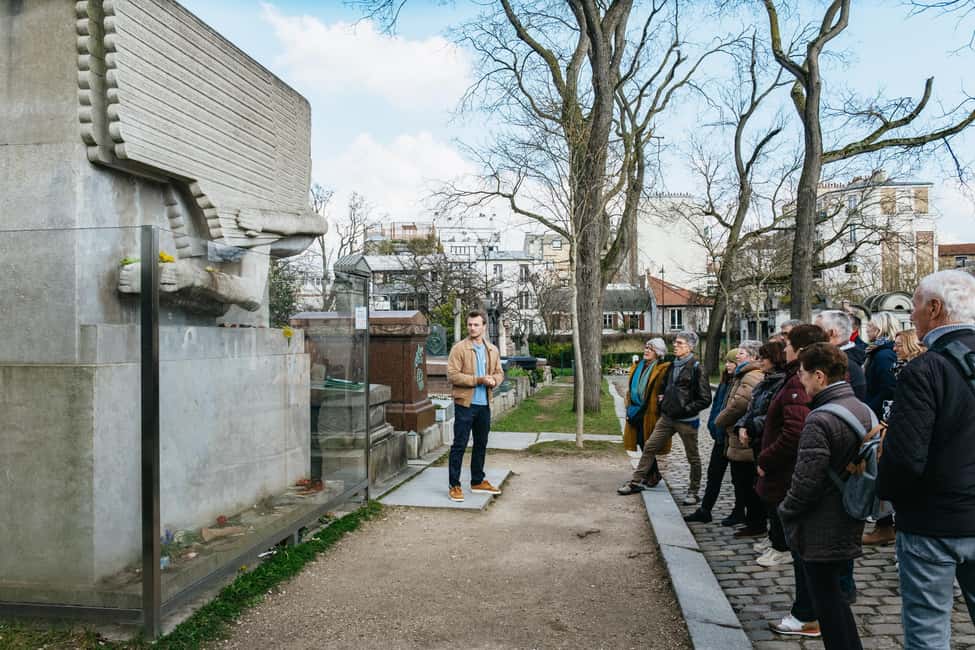 Paris: Pere Lachaise Cemetery Guided Tour - Should you book the Père Lachaise guided tour?