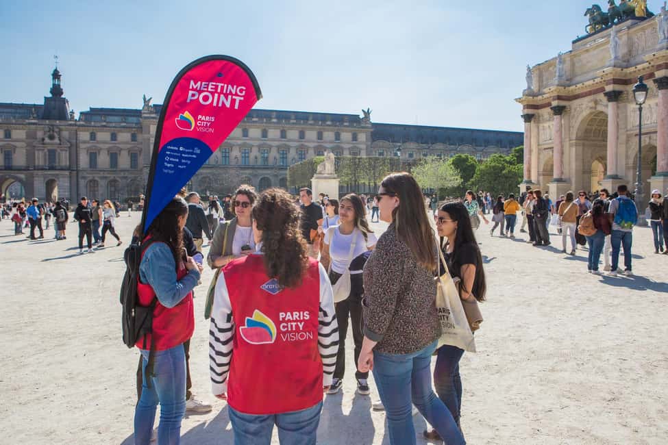 Paris: Priority Access Louvre with Host -Direct to Mona Lisa - After the Painting: Exploring the Louvre at Your Own Pace with an App Audioguide