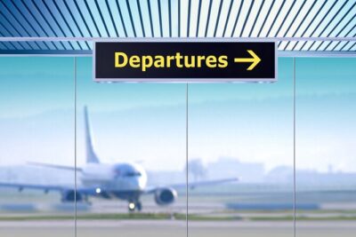 Paris Private Departure Transfer Hotel to CDG or ORLY Airports - Choosing the right vehicle: sedan feel for small groups, van comfort for 4–8
