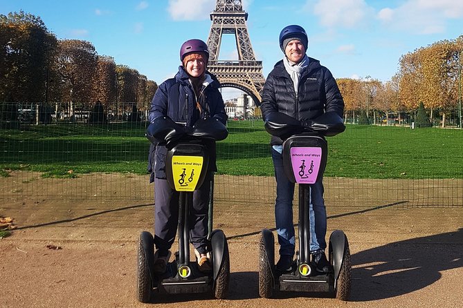 Paris Segway Express Tour (12 monuments in 1 hour and 30 minutes) - 29 Ave. Rapp and the Lavirotte building: a quick hit of Art Nouveau