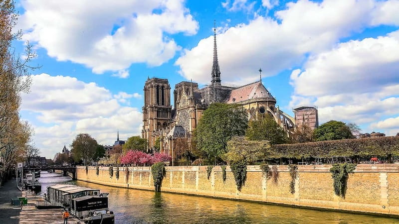 Paris: Seine Cruise & Crepe Tasting near the Eiffel Tower - Departures All Day: How to Pick the Best Time Slot