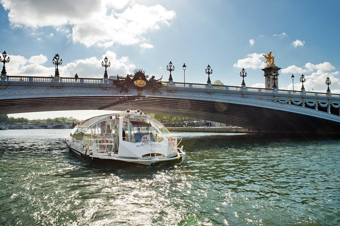 Paris Seine River Hop-On Hop-Off Sightseeing Cruise by Batobus - Batobus Pass Basics: 24 vs 48 Hours on the Seine
