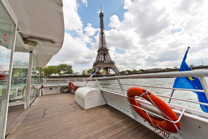 Paris Seine River Hop-On Hop-Off Sightseeing Cruise by Batobus - Where the Boat Stops: 9 Stops From Eiffel Tower to the Louvre