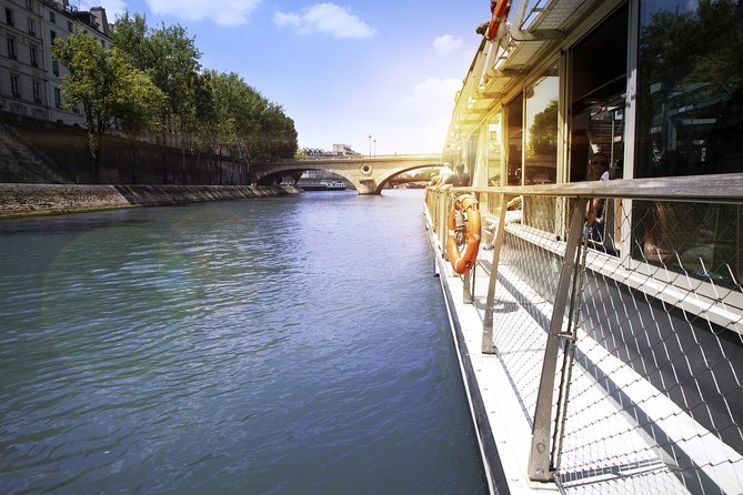 Paris Seine River Sightseeing Cruise with Commentary by Bateaux Parisiens - Paris Seine River Cruise: why this route feels like the fast lane to the highlights