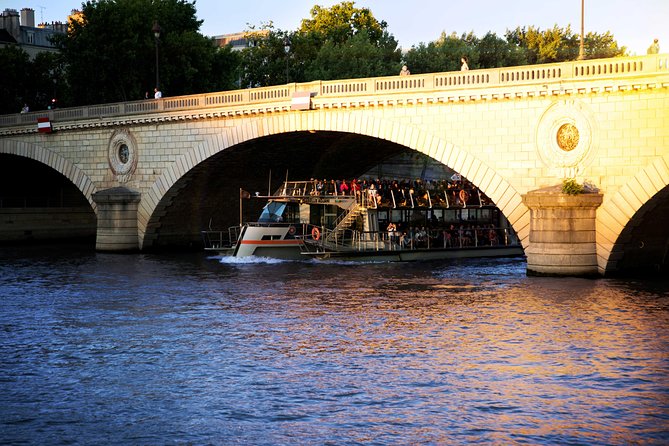 Paris Seine River Sightseeing Cruise with Commentary by Bateaux Parisiens - The cruise route: from Napoleon’s area to the Louvre’s riverfront