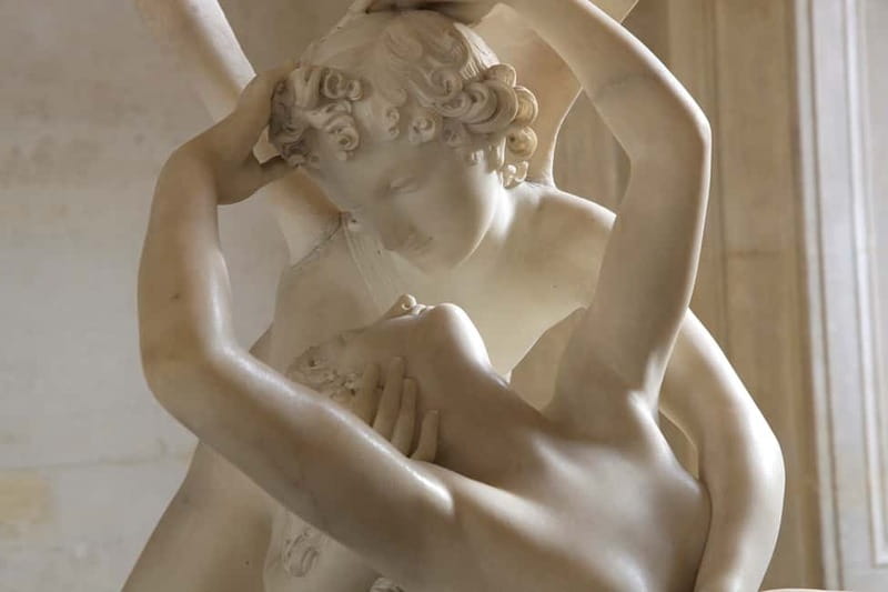 Paris: Skip-the-Line Louvre Highlights Tour with Mona Lisa - Inside the Louvre: How the Highlights Tour Actually Flows