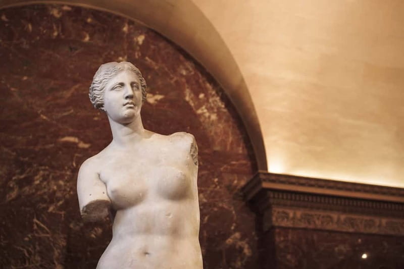 Paris: Skip-the-Line Louvre Highlights Tour with Mona Lisa - 2 Hours Sounds Fast: Timing, Security, and Group Size