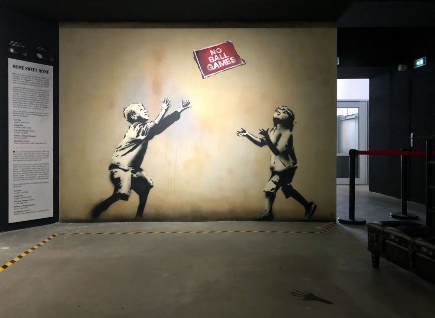 Paris: "The World of Banksy" Musée Banksy Entry Ticket - French-Language Labels and How to Make Them Work for You