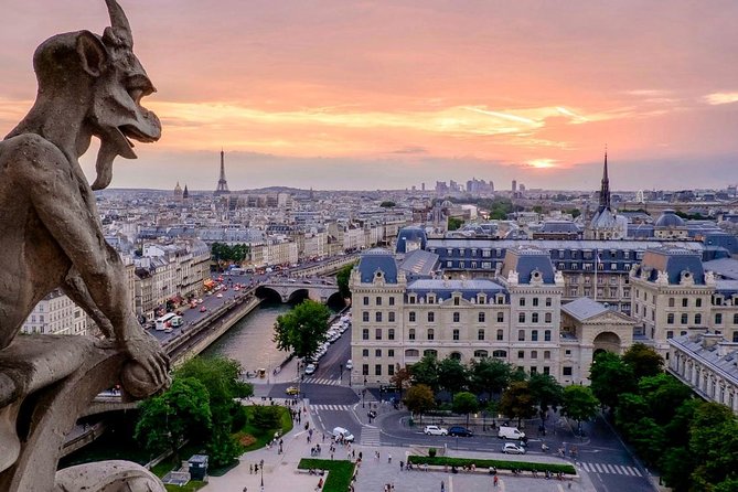 Paris Top Sights Half Day Walking Tour with a Fun Guide - Moulin Rouge and the Streets of “Old Paris”