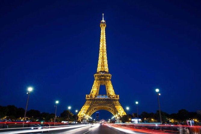 Paris Top Sights Half Day Walking Tour with a Fun Guide - Sacre Coeur Inside: What You’ll Notice More Than a Photo