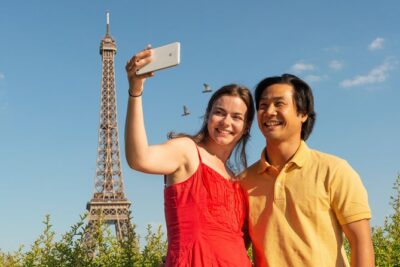 Paris Tour with Lunch at the Eiffel Tower and Seine River Cruise - Morning kickoff at Place de Sydney: a simple start that keeps you on schedule