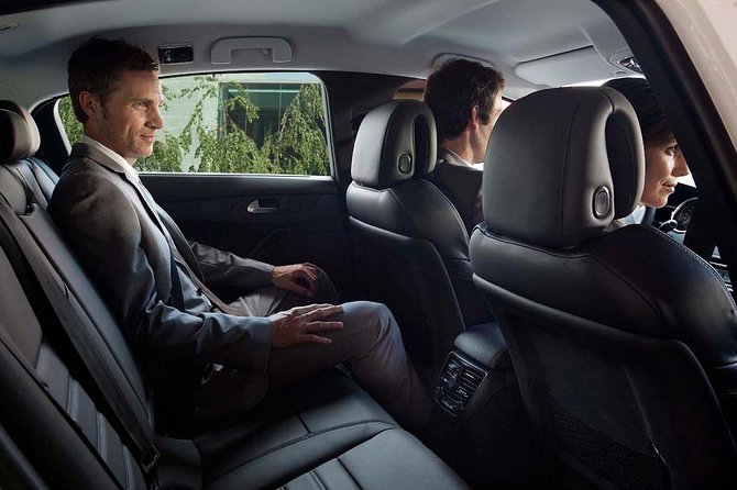 Private Paris Airport Arrival Transfer – CDG & ORLY Airports - How pickup actually works at CDG and Orly