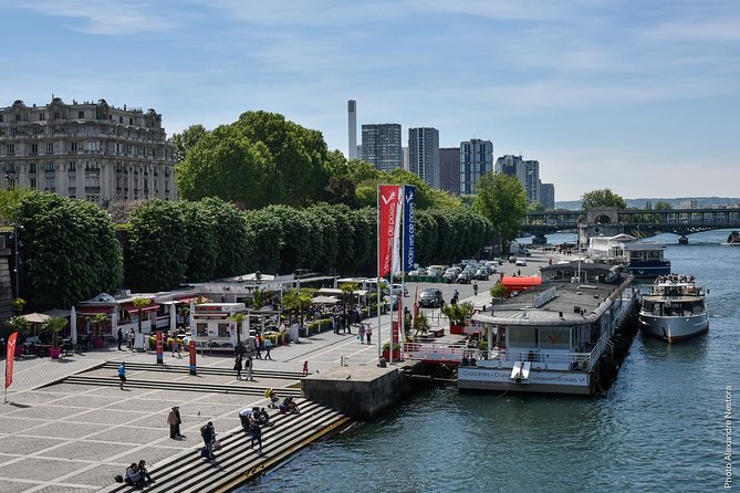 Seine River Guided Cruise by Vedettes de Paris - From the Eiffel Tower to Île de la Cité: Your Central Paris Photo Route