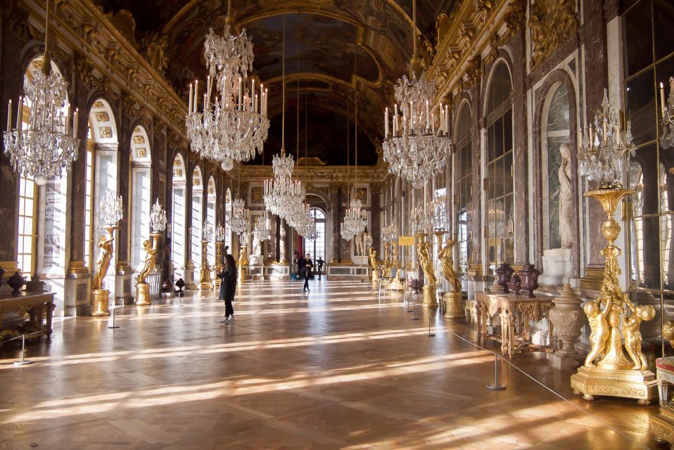 Skip-the-Line Versailles Palace Tour by Train from Paris - Inside the palace: two hours that focus on power, art, and drama