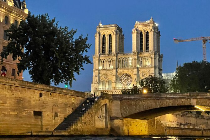 Top Private Cruises in Paris with French Champagne and surprises - Stop 2: Eiffel Tower views with the 1889 backstory