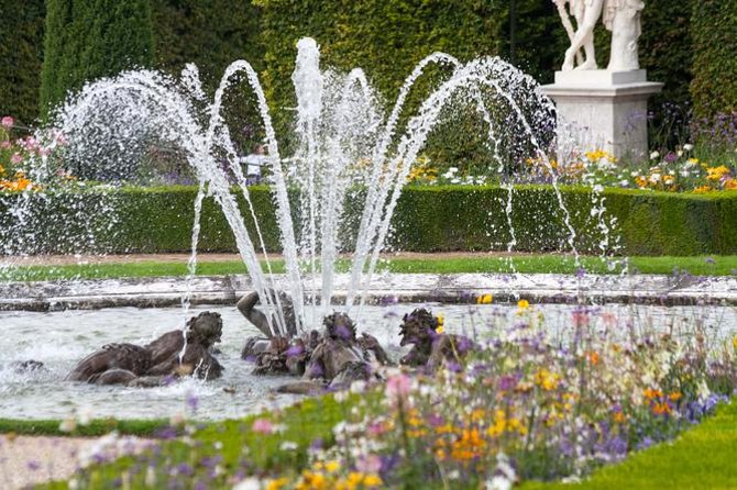 Versailles Château and Gardens Walking Tour from Paris by Train - Inside the chateau: where your time is likely to go