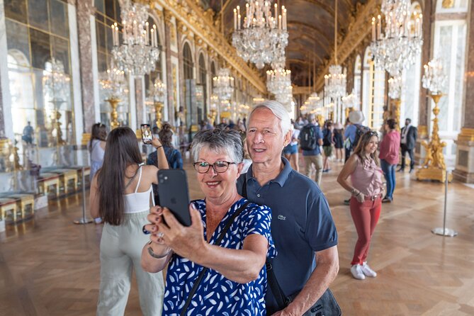 Versailles Palace and Gardens Tour by Train from Paris - Crowd reality: what can affect your day