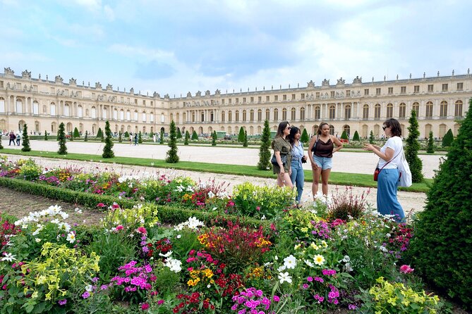 Versailles Palace and Gardens Tour from Paris - Gardens of Versailles time: pick your pace, then add Trianon if you want more